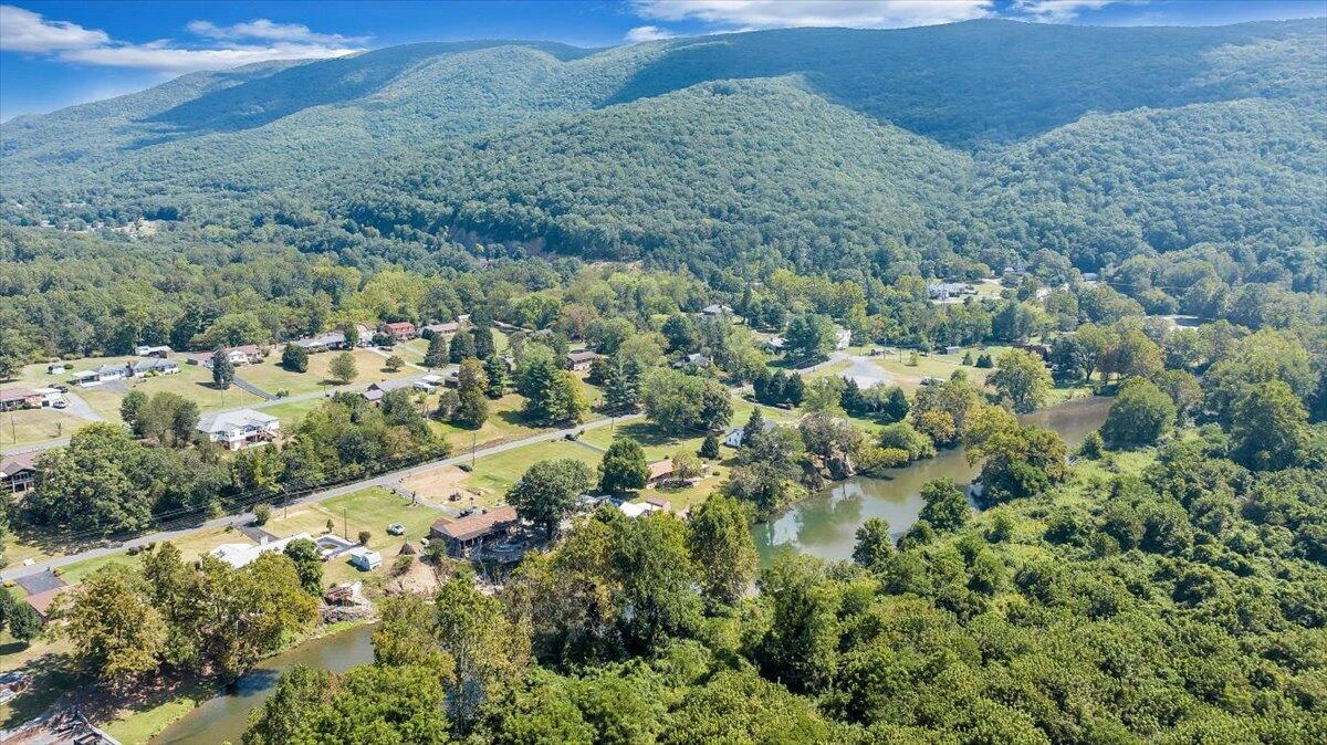 2015 Evergreen RD - Photo 71