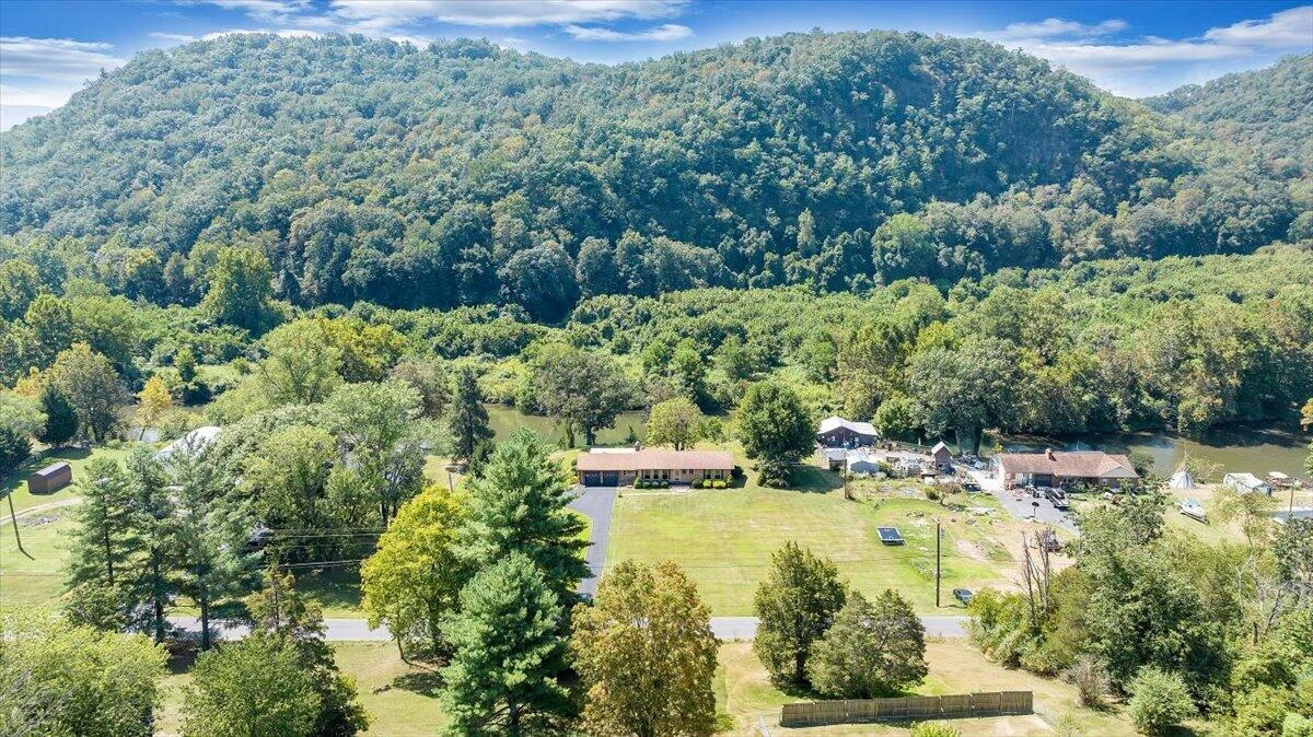 2015 Evergreen RD - Photo 76