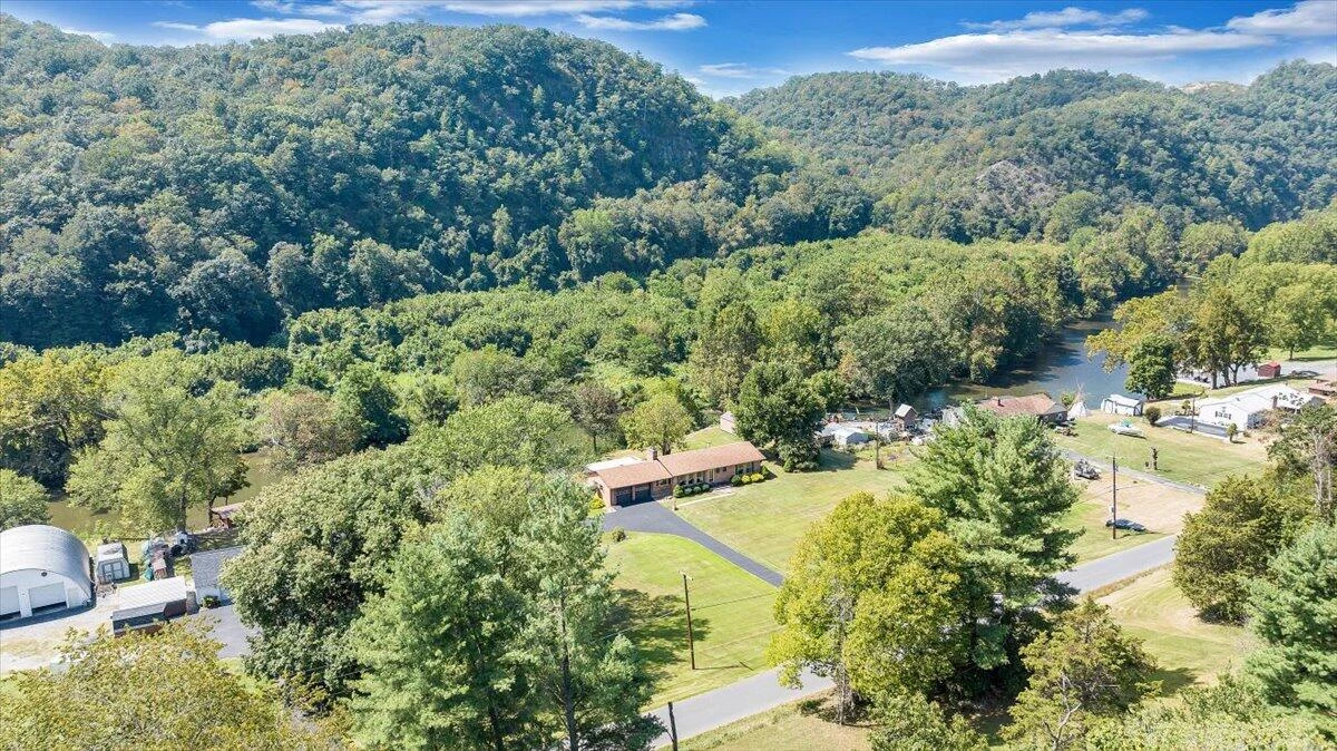 2015 Evergreen RD - Photo 83