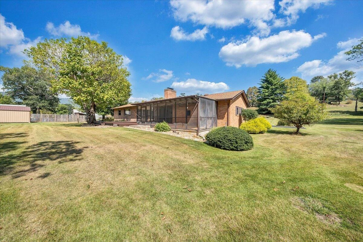 2015 Evergreen RD - Photo 9