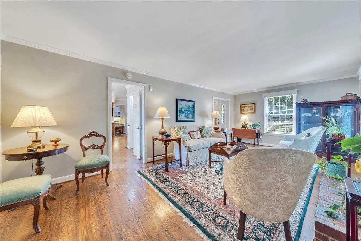 2581 Inglewood RD SW - Photo 32