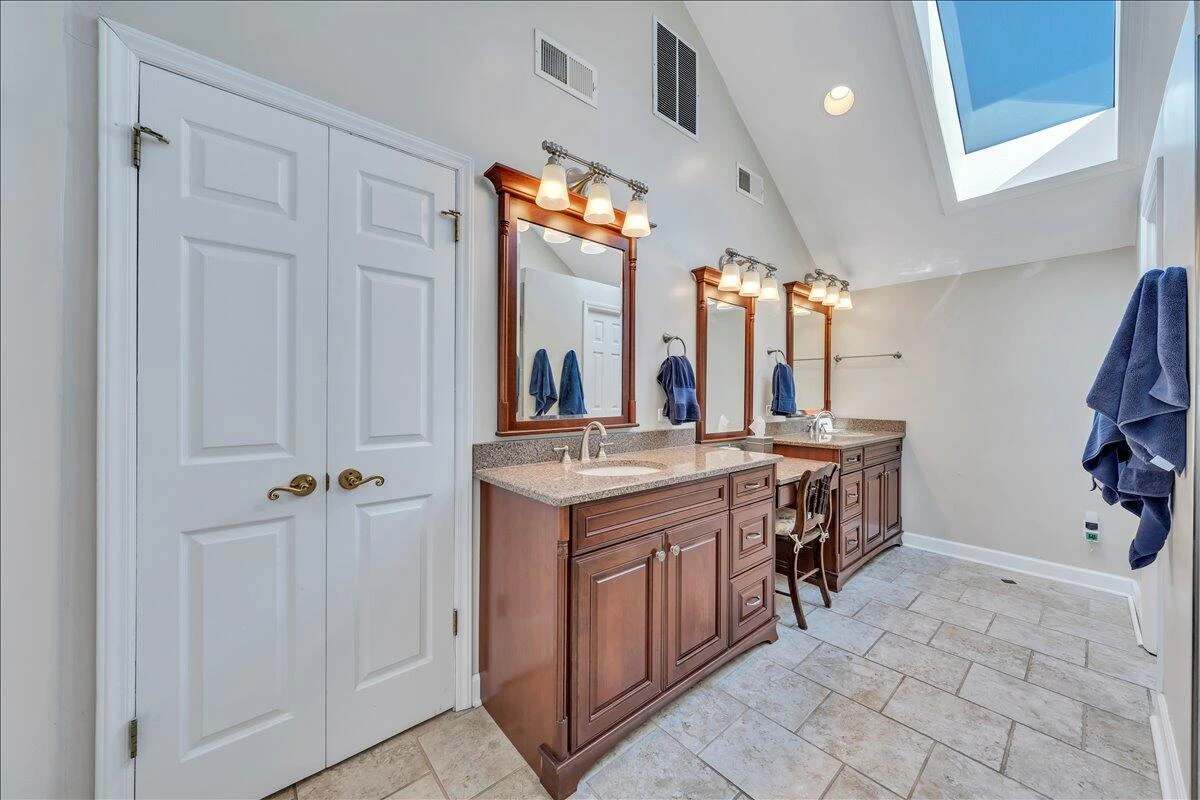 2581 Inglewood RD SW - Photo 48
