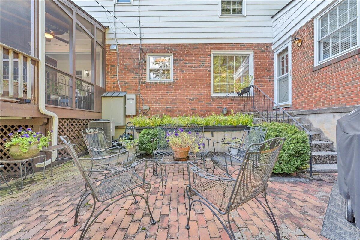 2581 Inglewood RD SW - Photo 7