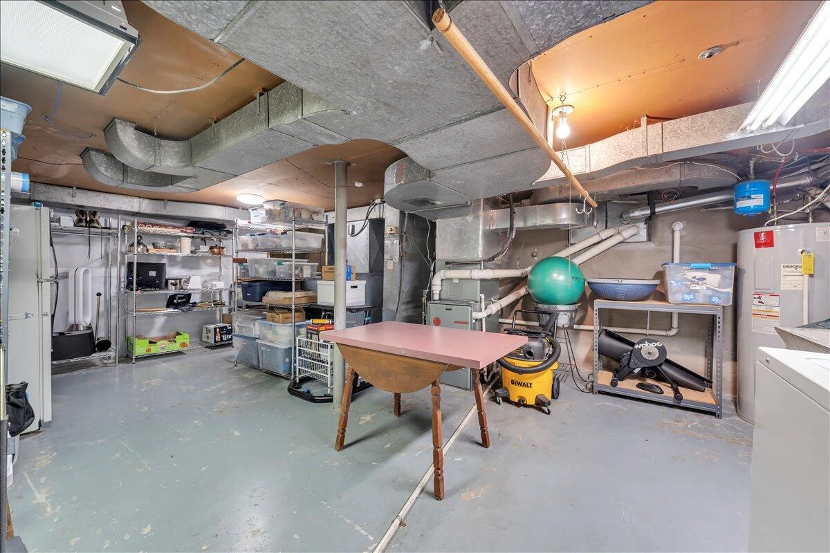 2581 Inglewood RD SW - Photo 90