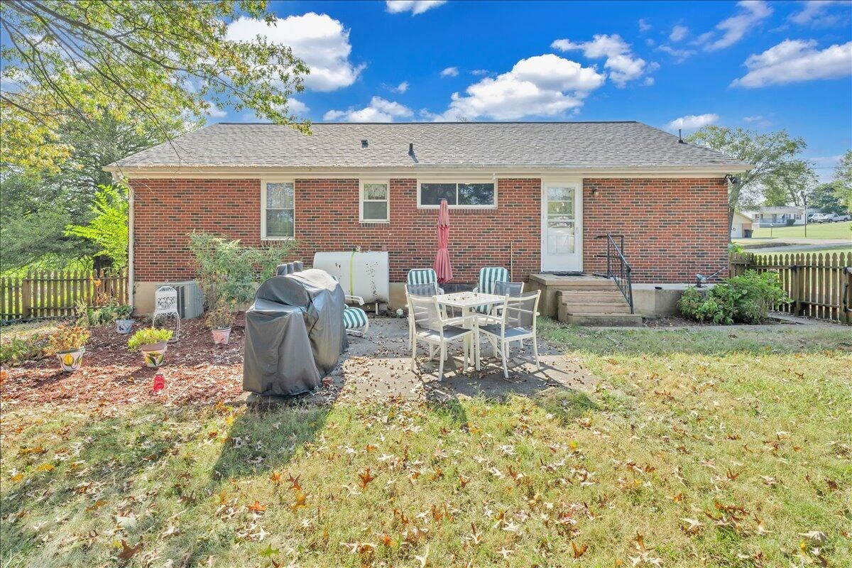 7303 Norman ST - Photo 31