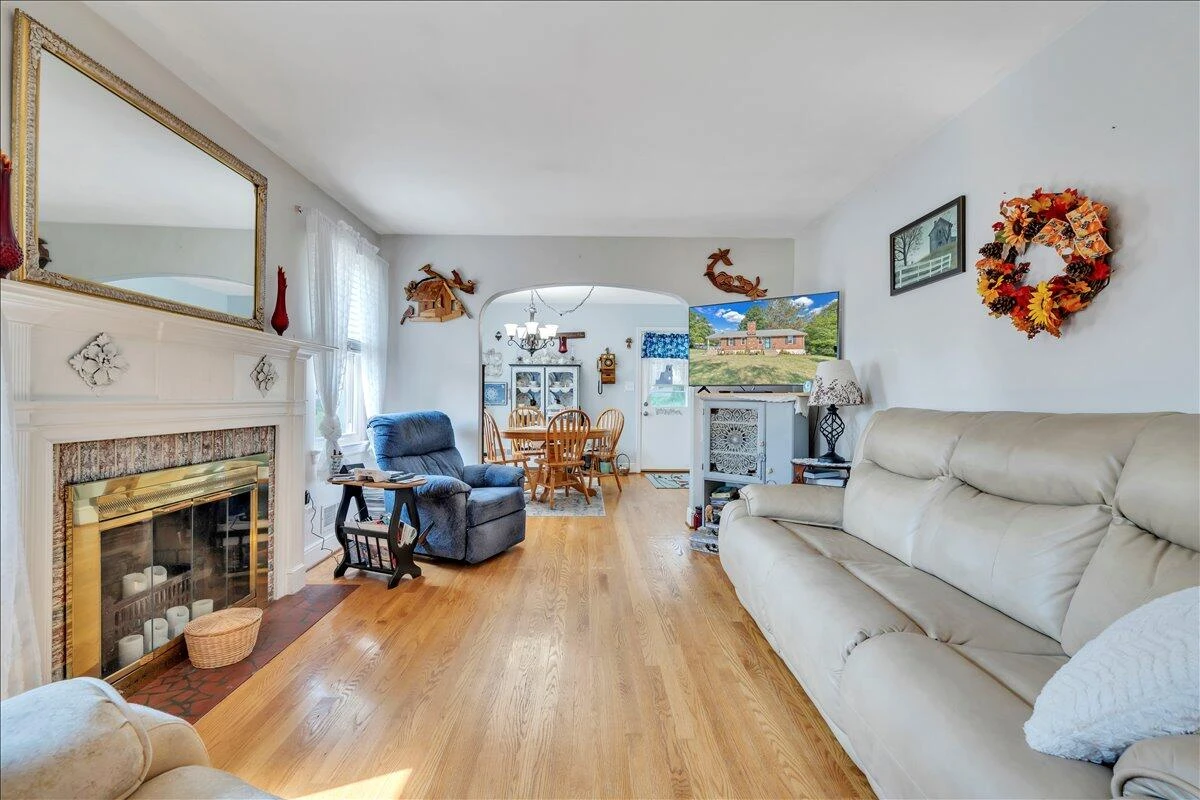 7303 Norman ST - Photo 4