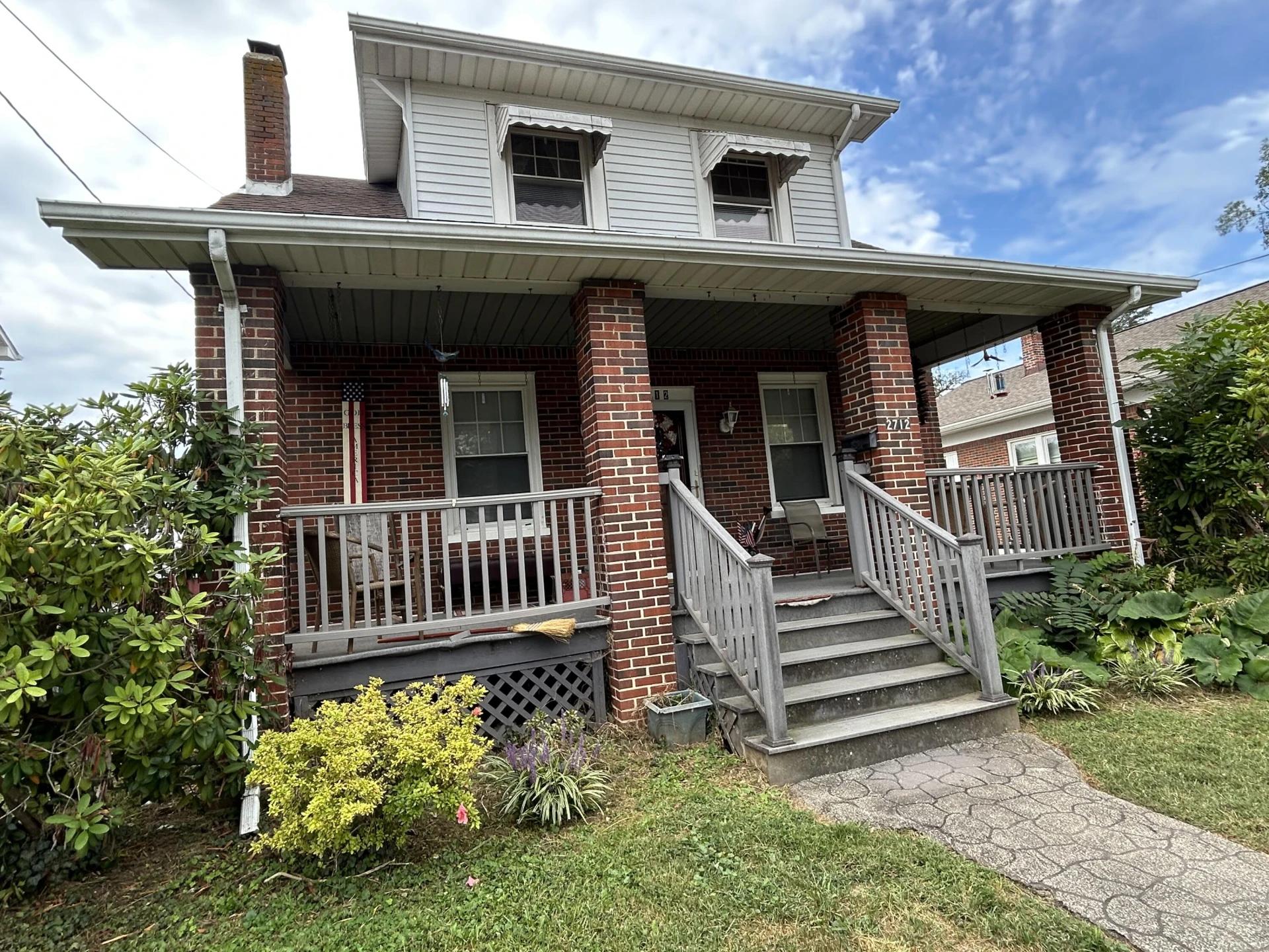 2712 Meadows ST NW - Photo 2