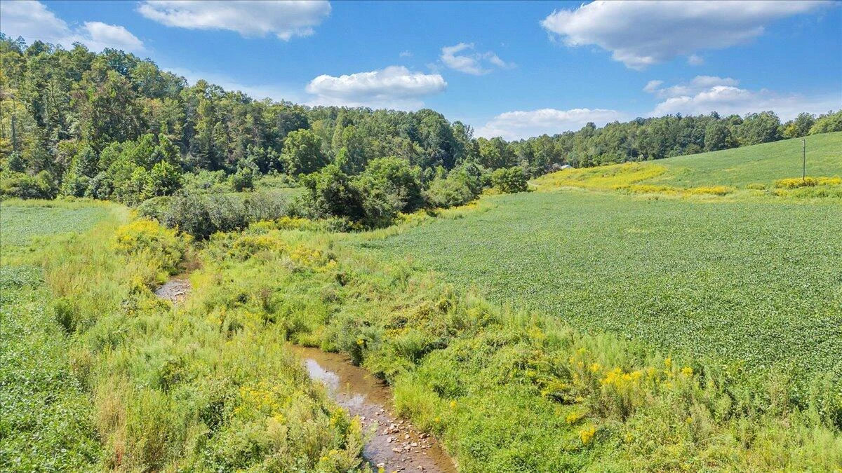 5741 Providence Church RD - Photo 23