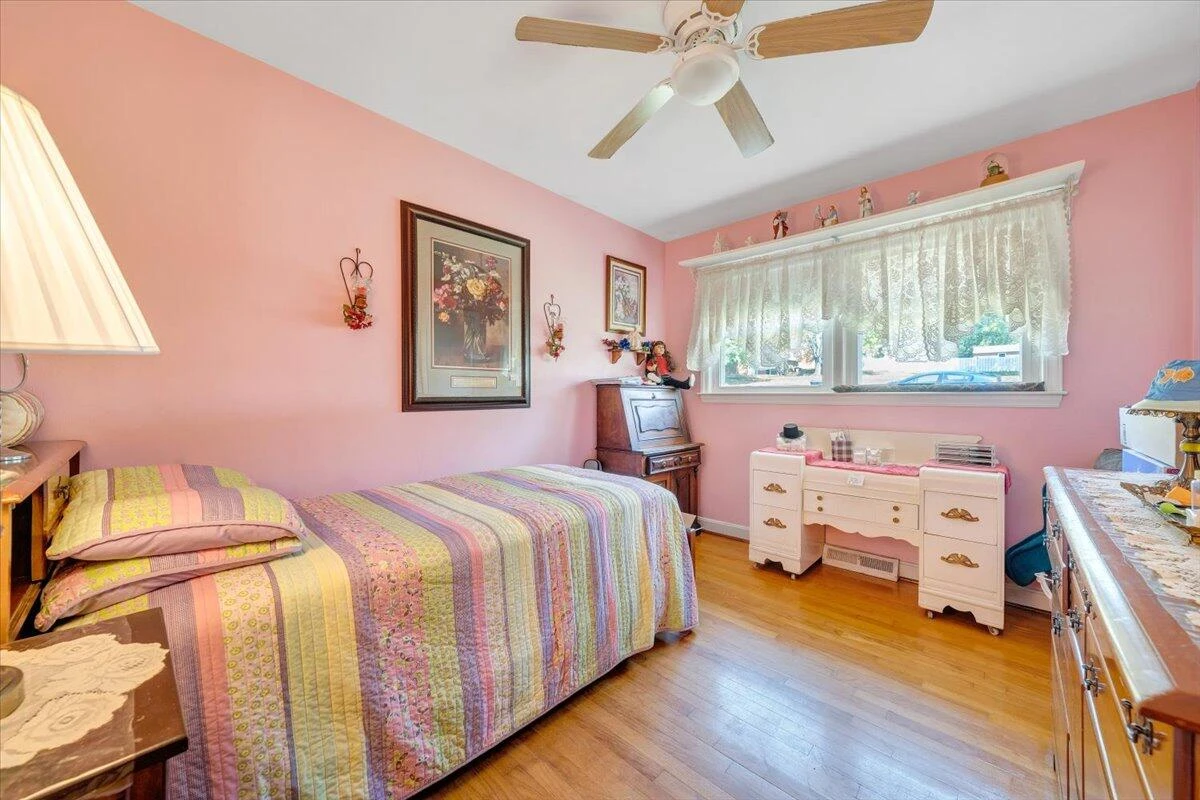 1047 Laymantown RD - Photo 8