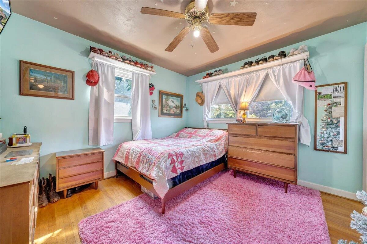 1047 Laymantown RD - Photo 11