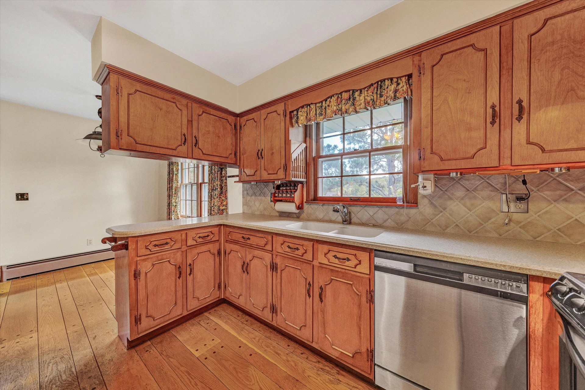 5668 Club LN - Photo 14