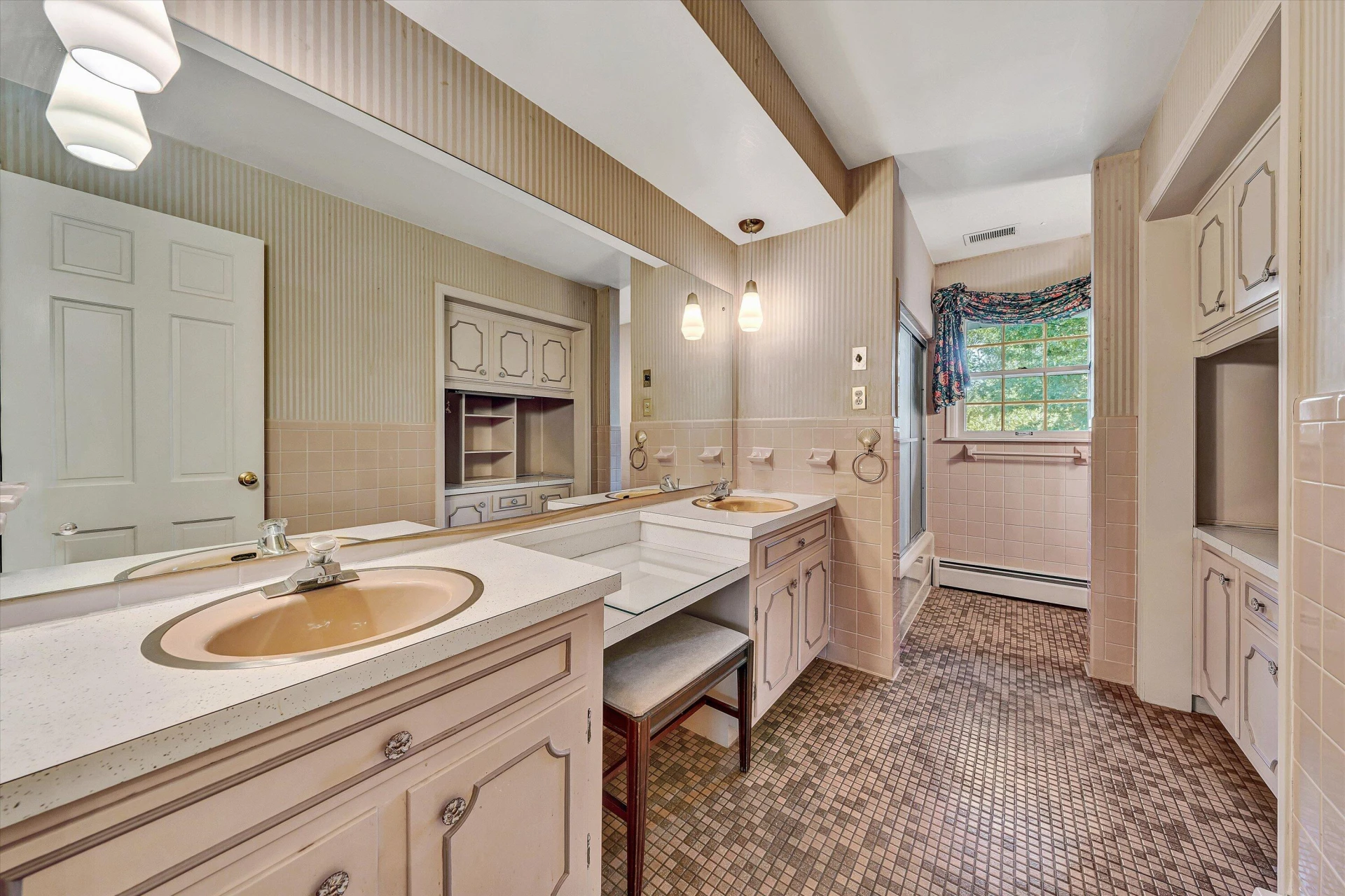 5668 Club LN - Photo 21