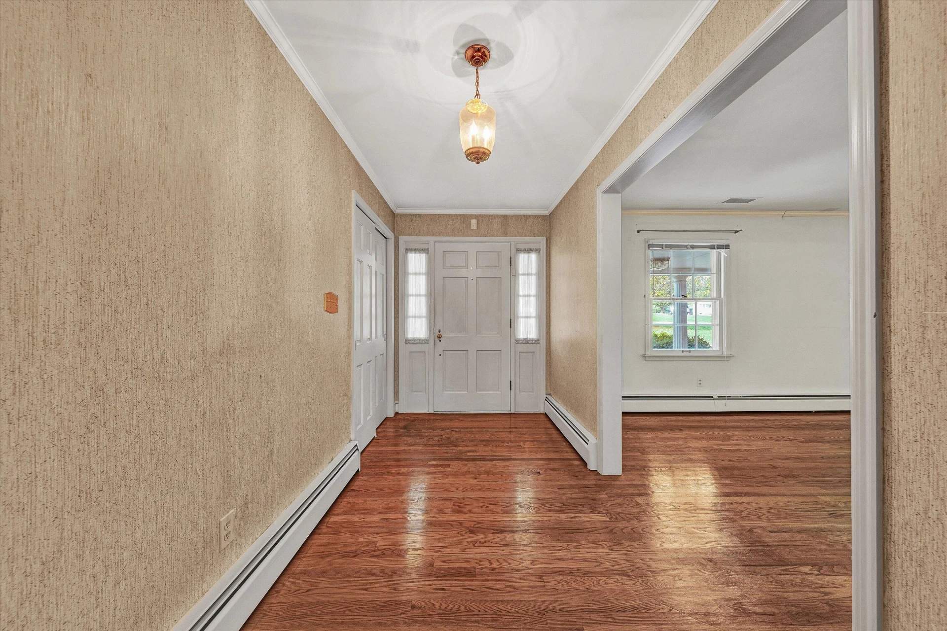 5668 Club LN - Photo 7