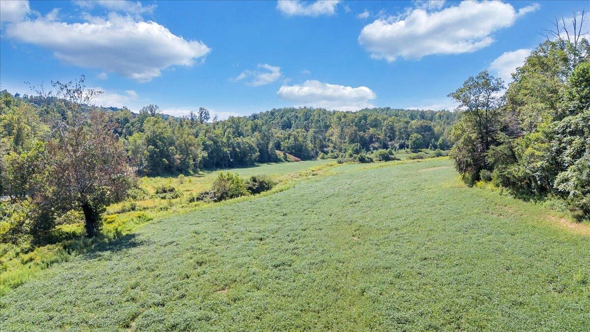 5741 Providence Church RD - Photo 18
