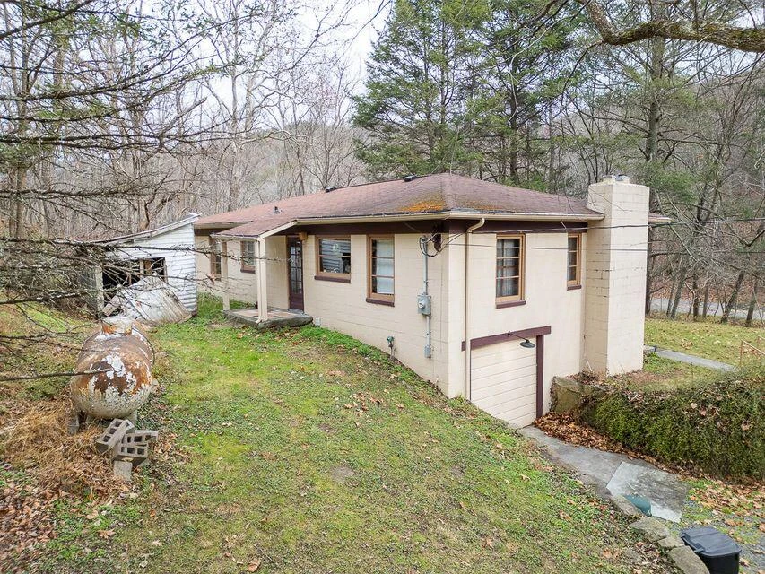 8122 Rich Patch RD - Photo 6