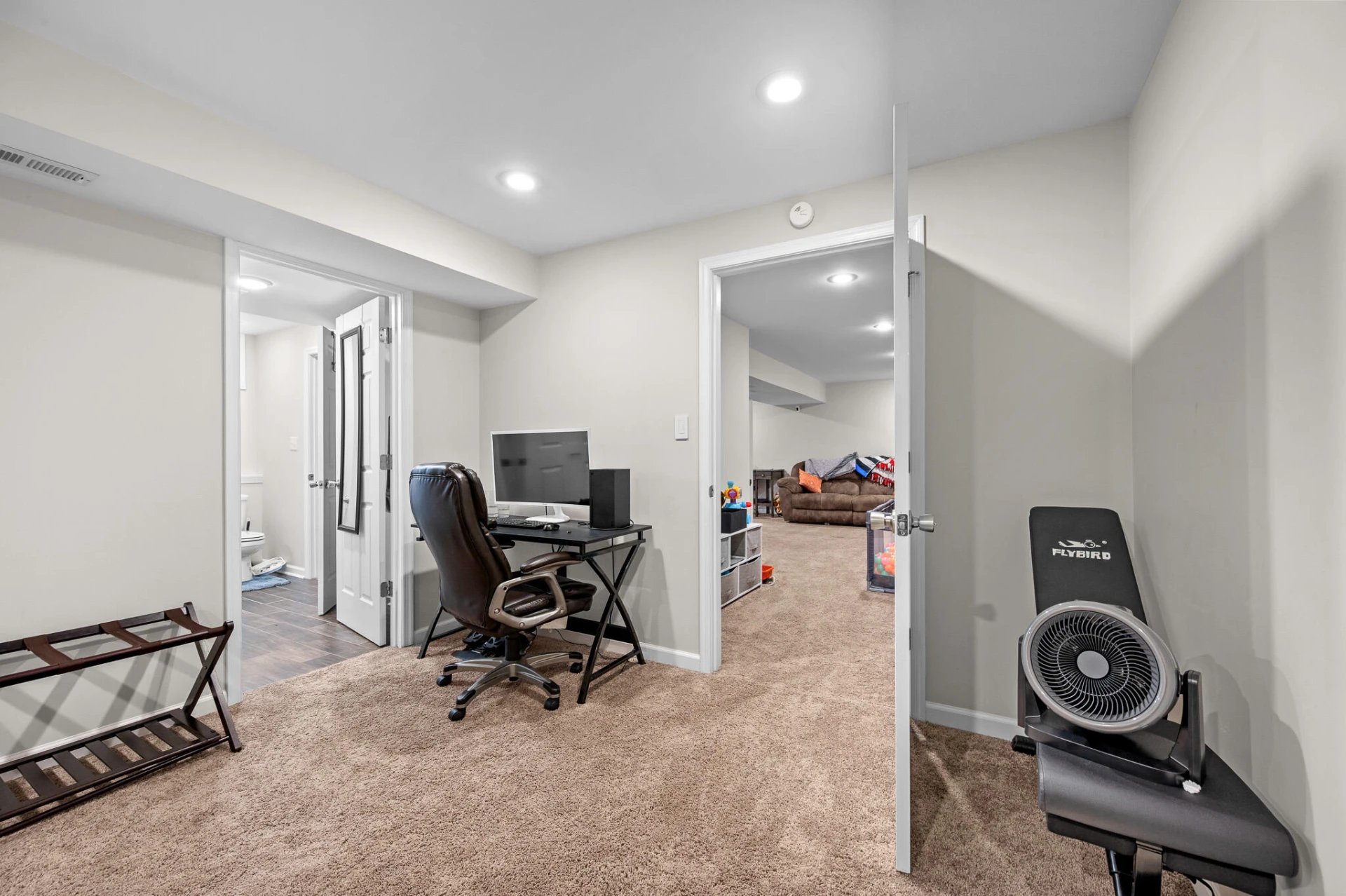 1005 Bowling DR - Photo 39