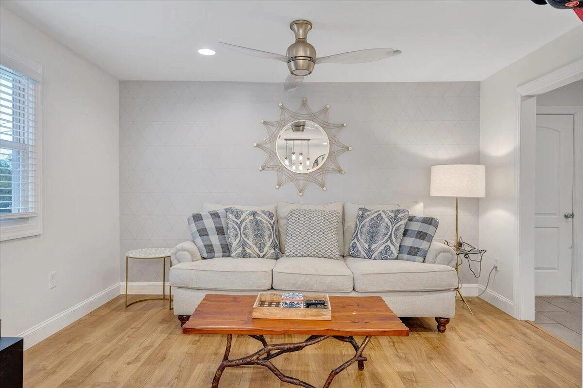 4515 Yellow Mountain RD - Photo 13
