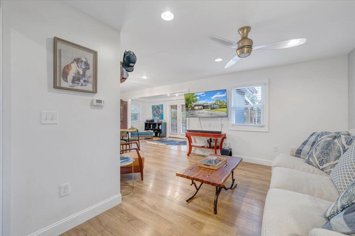 4515 Yellow Mountain RD - Photo 16