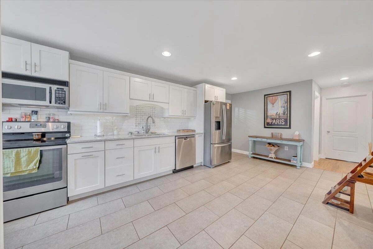 4515 Yellow Mountain RD - Photo 20
