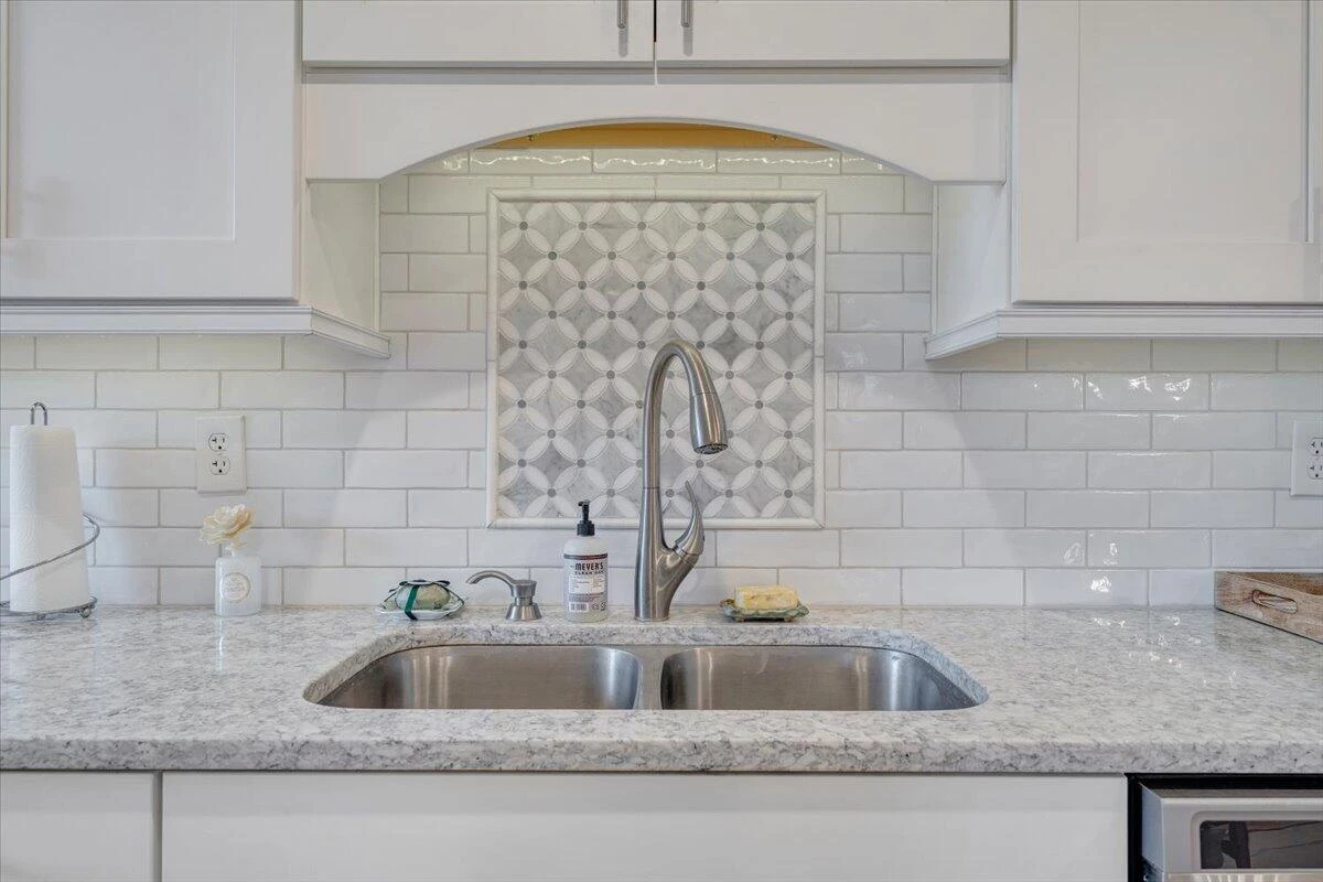4515 Yellow Mountain RD - Photo 21