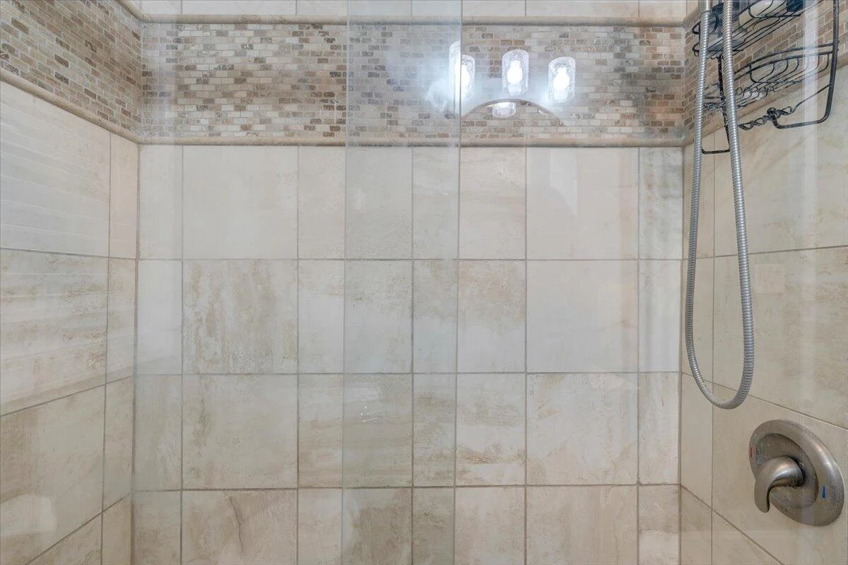 4515 Yellow Mountain RD - Photo 28