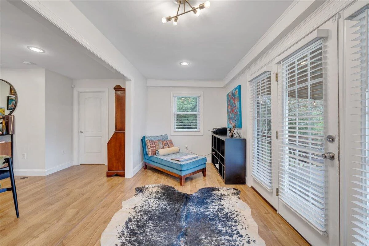 4515 Yellow Mountain RD - Photo 4