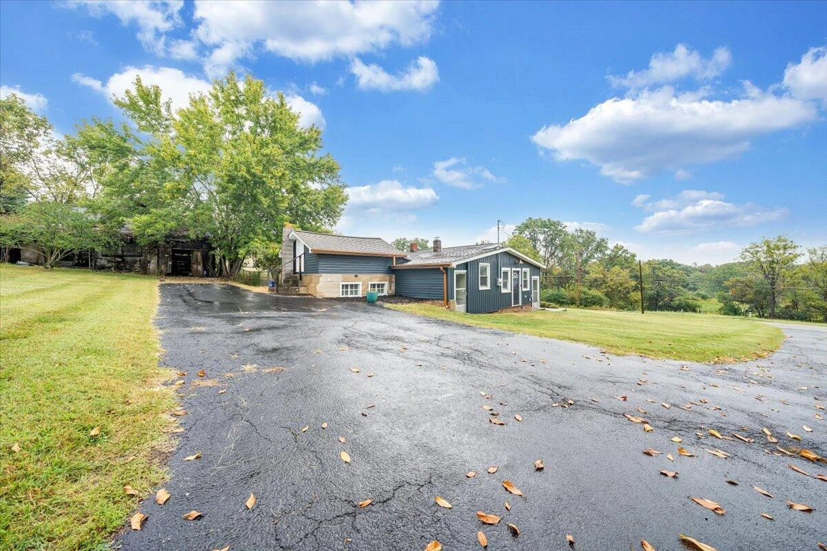 4515 Yellow Mountain RD - Photo 40