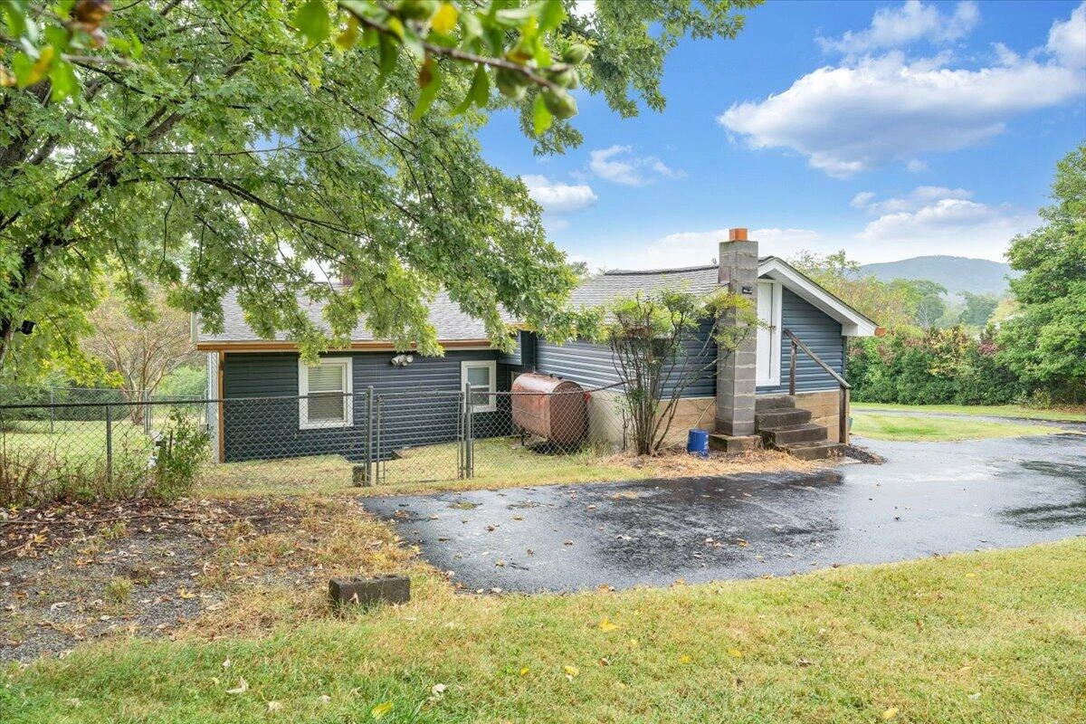 4515 Yellow Mountain RD - Photo 43