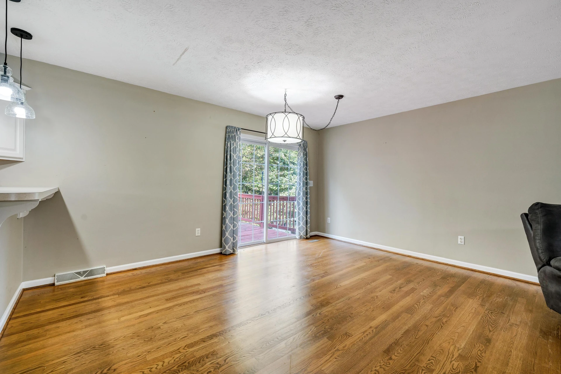 324 Smoketree LN - Photo 13