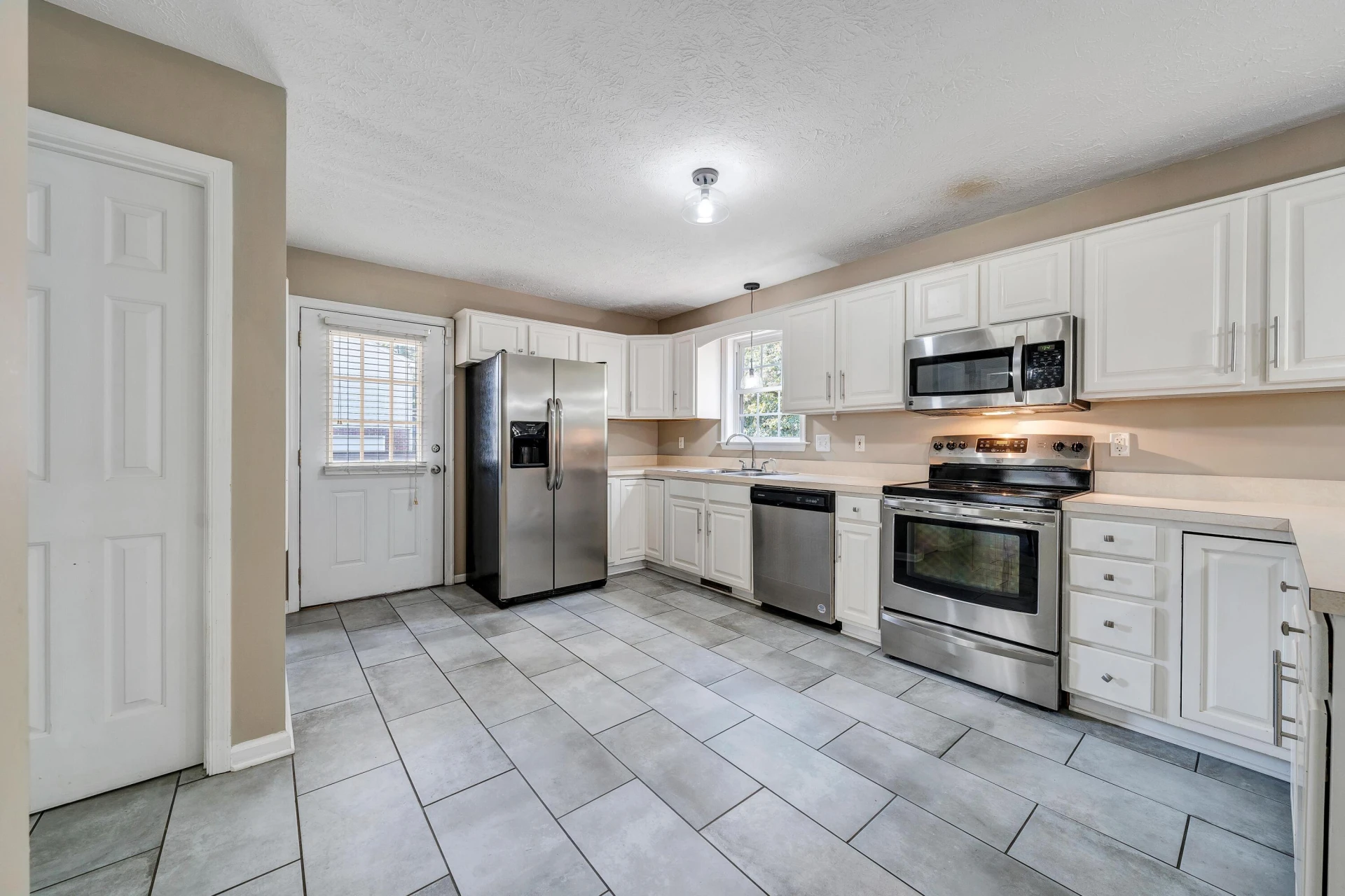 324 Smoketree LN - Photo 17