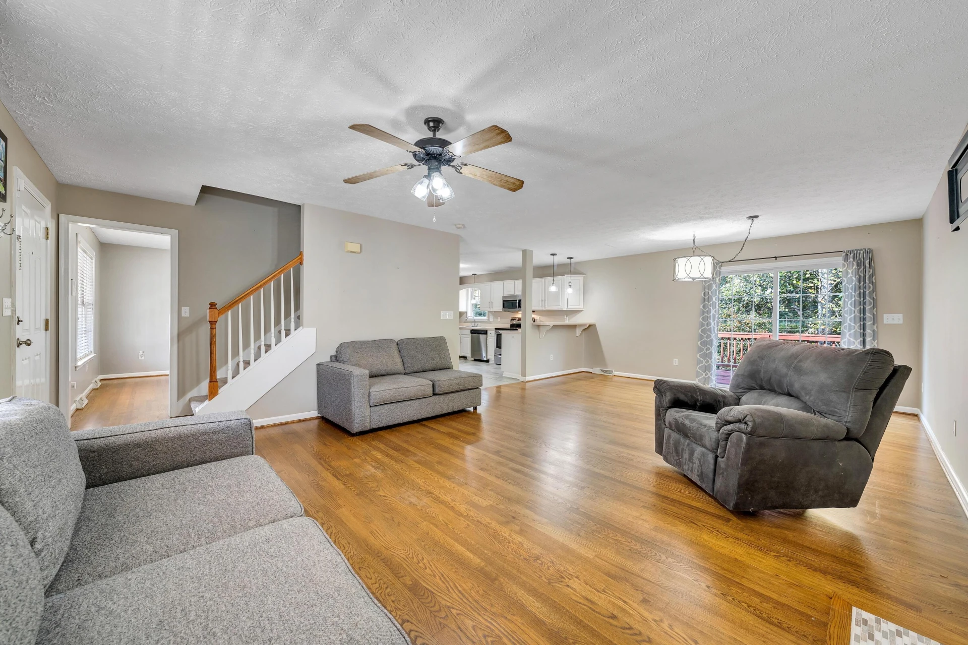 324 Smoketree LN - Photo 8