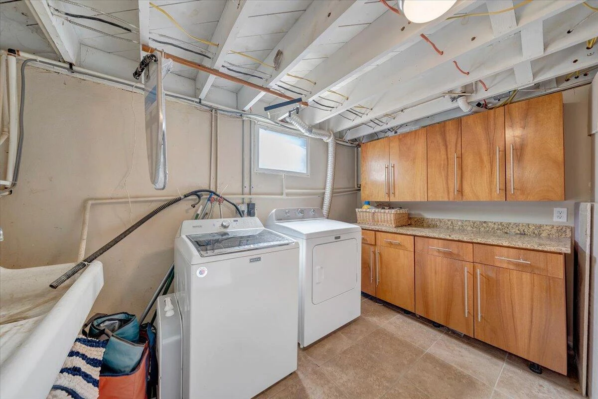 10590 Stewartsville RD - Photo 21