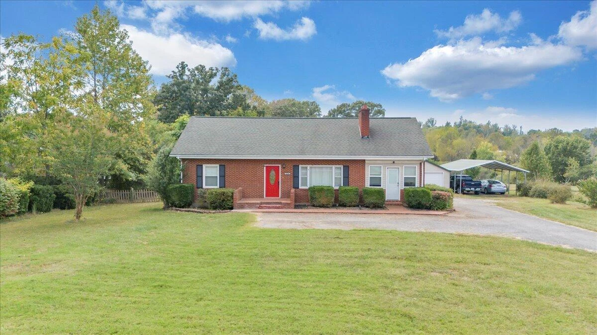 10590 Stewartsville RD - Photo 26