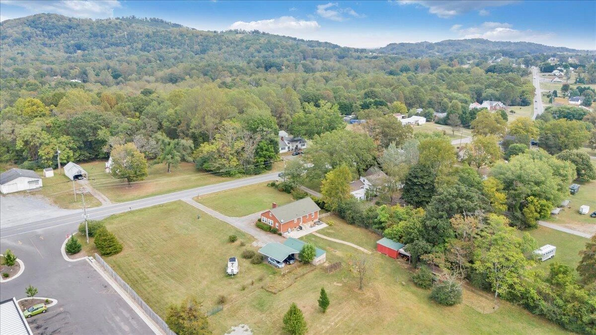 10590 Stewartsville RD - Photo 30