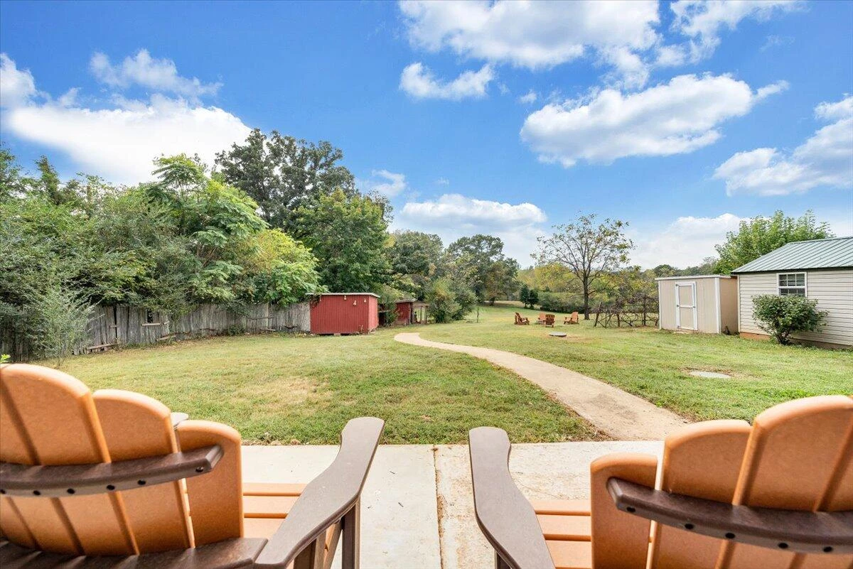 10590 Stewartsville RD - Photo 39