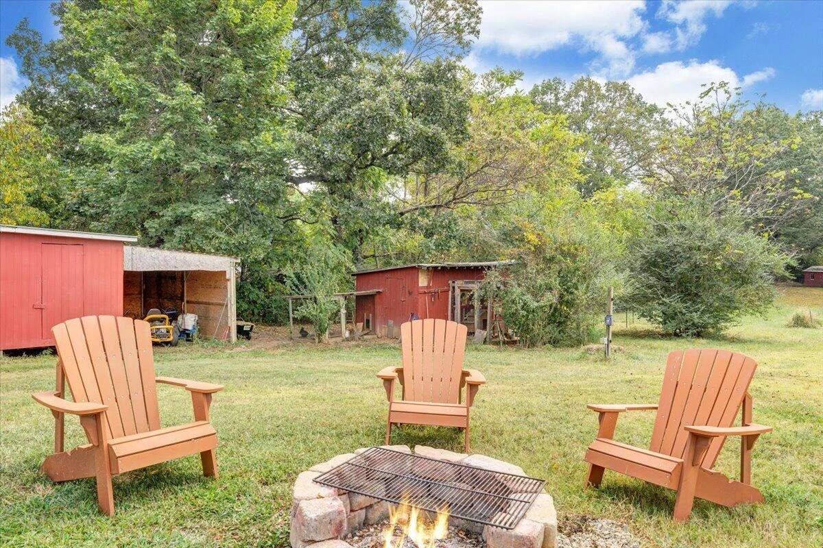 10590 Stewartsville RD - Photo 42