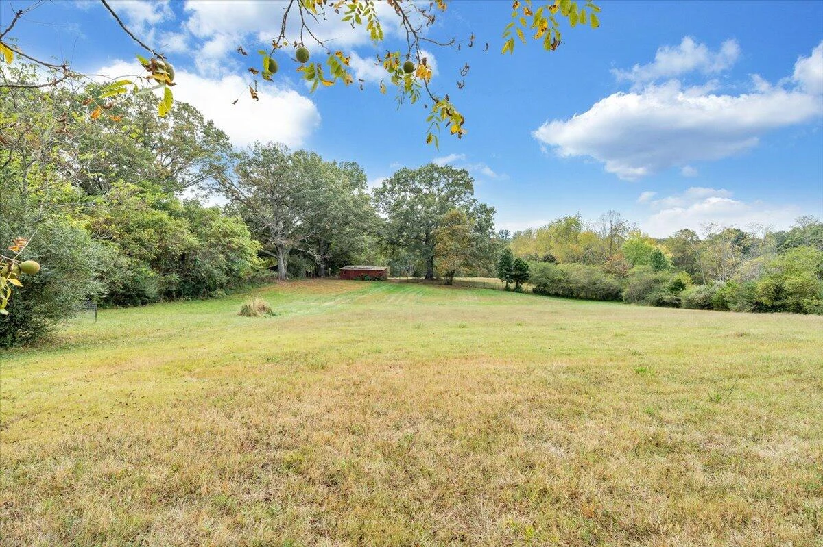 10590 Stewartsville RD - Photo 43