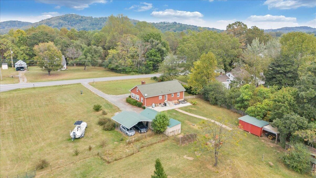 10590 Stewartsville RD - Photo 44