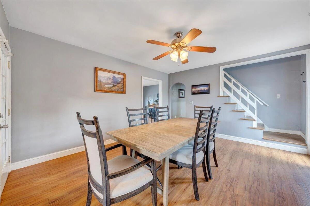 10590 Stewartsville RD - Photo 10