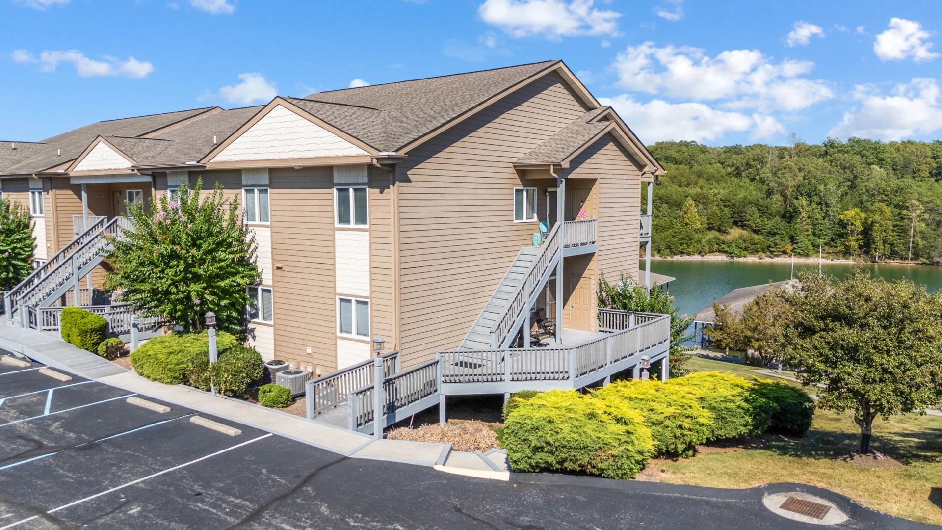 1137 Mariners WAY #48 - Photo 3