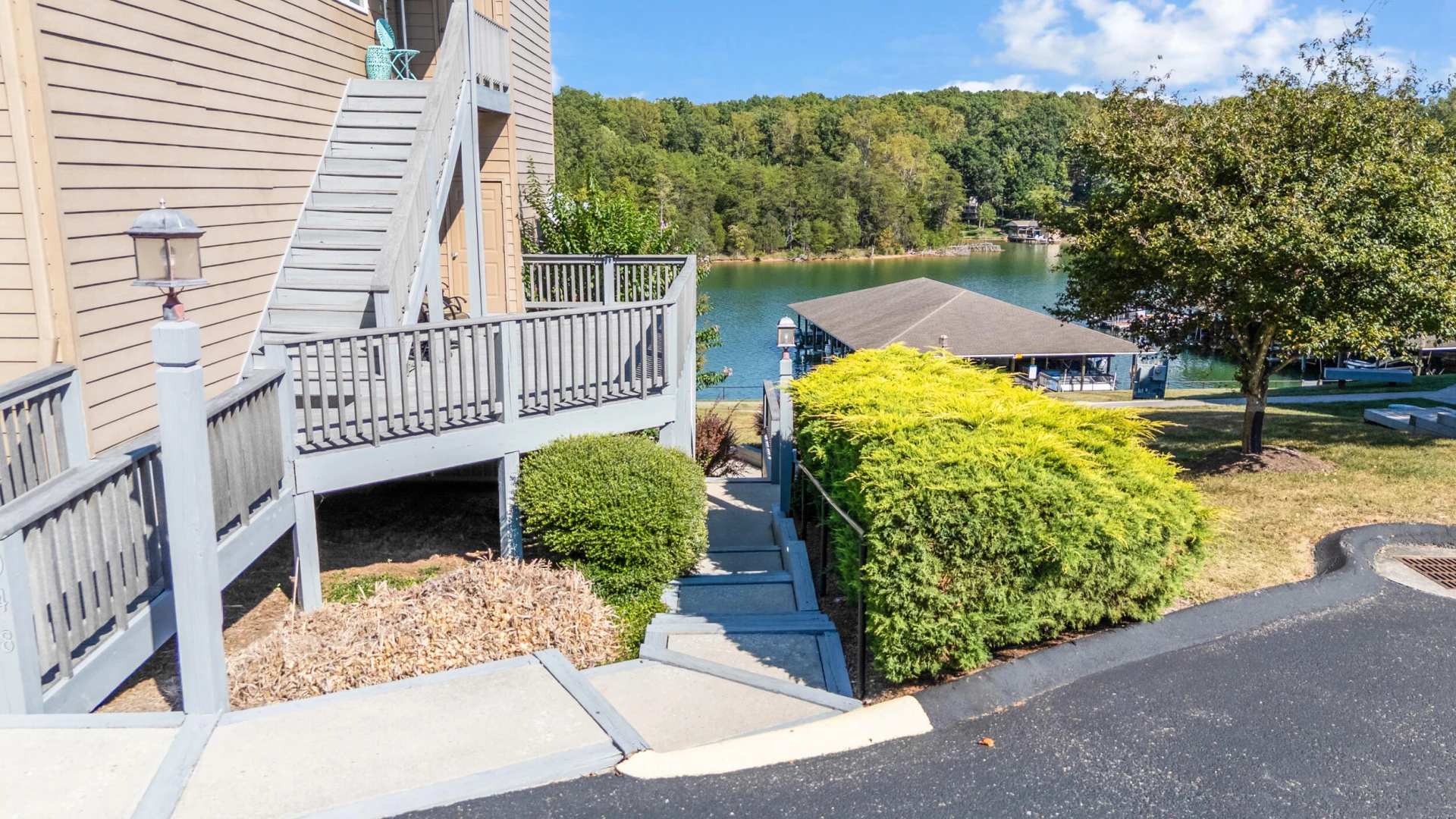 1137 Mariners WAY #48 - Photo 4