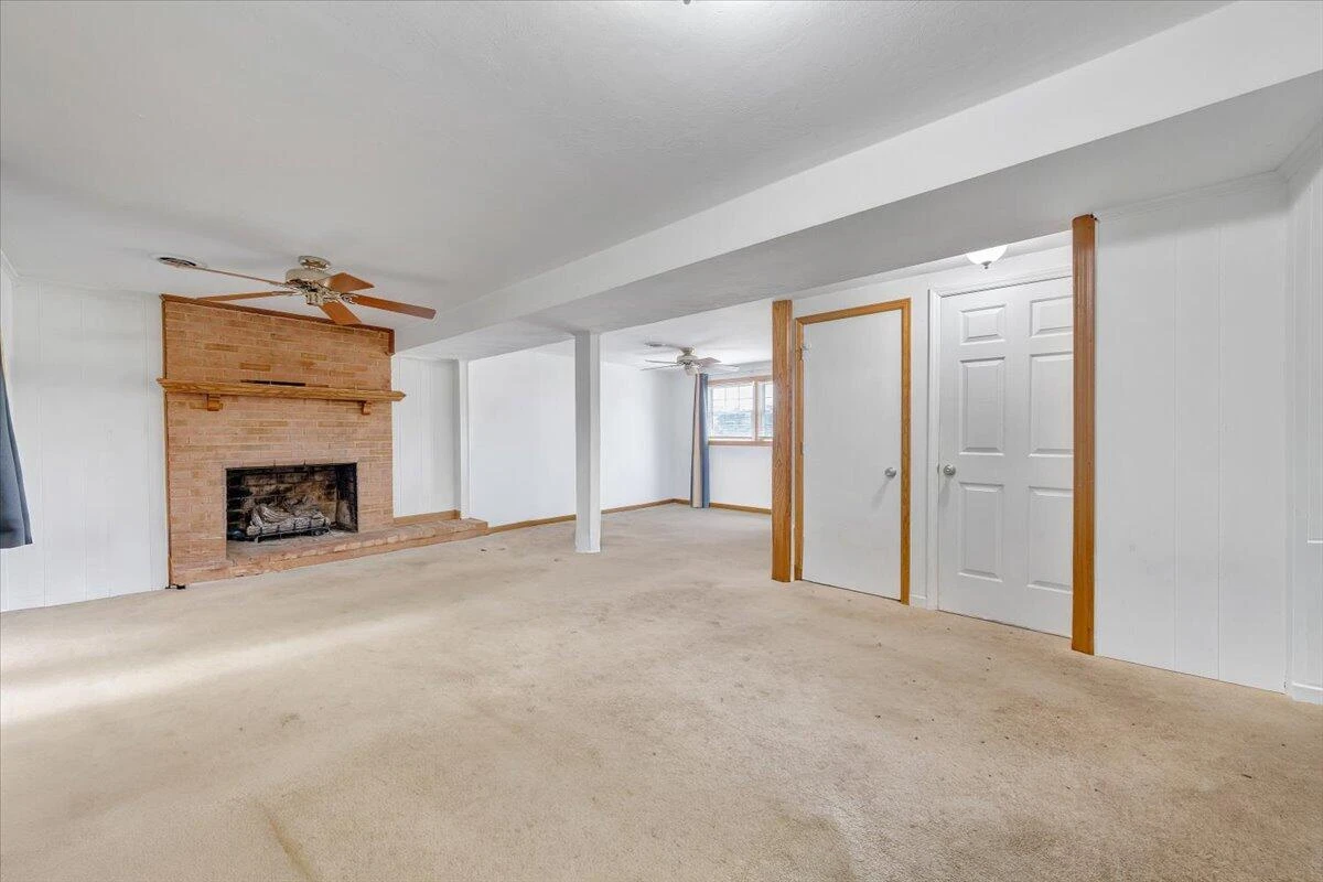 1043 Incline DR - Photo 29