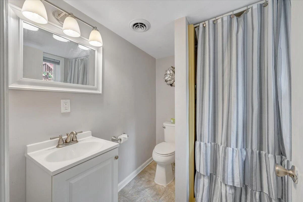 1043 Incline DR - Photo 33