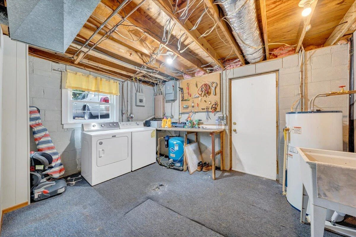 1043 Incline DR - Photo 41