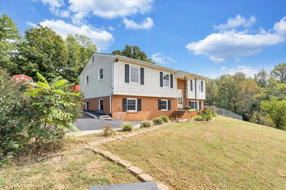 1043 Incline DR - Photo 51