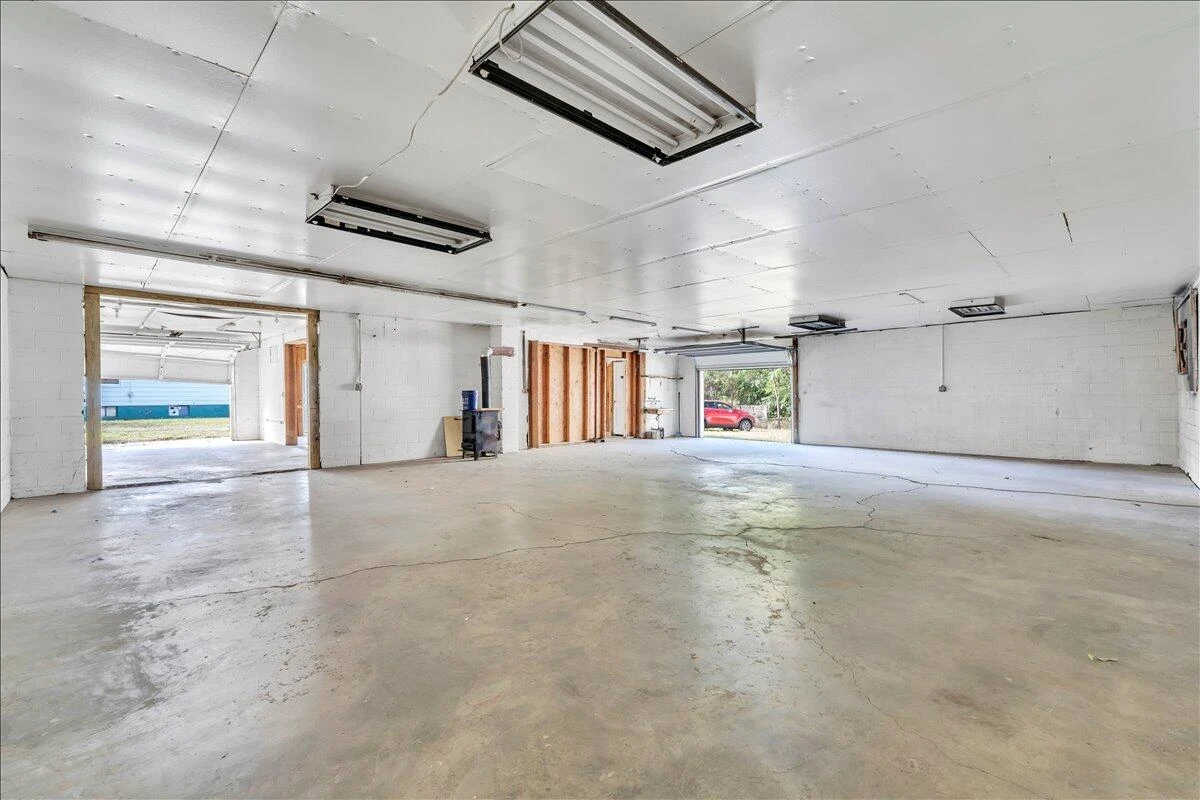 3121 Plantation RD NE - Photo 14