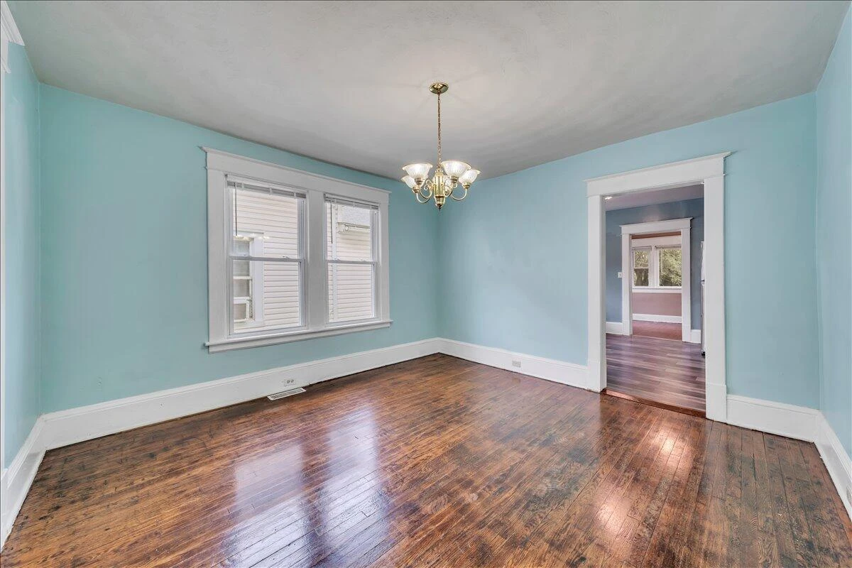 811 RUTHERFORD AVE NW - Photo 14