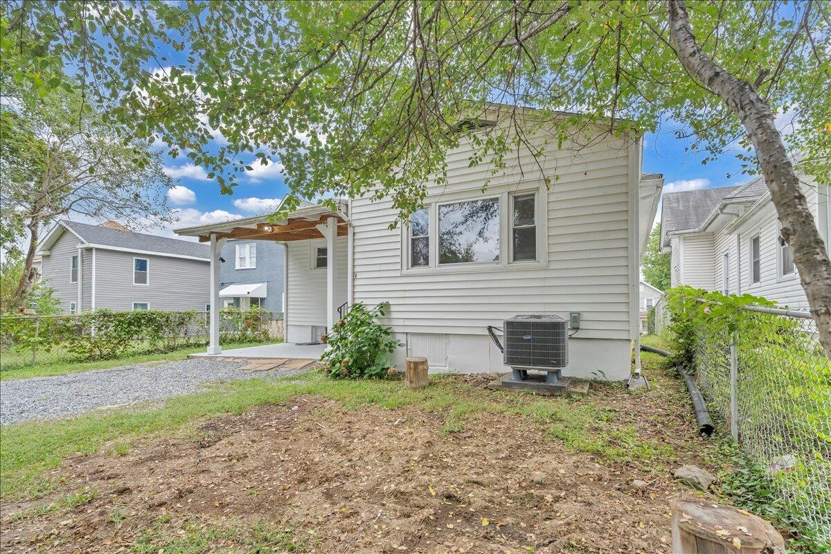 811 RUTHERFORD AVE NW - Photo 41
