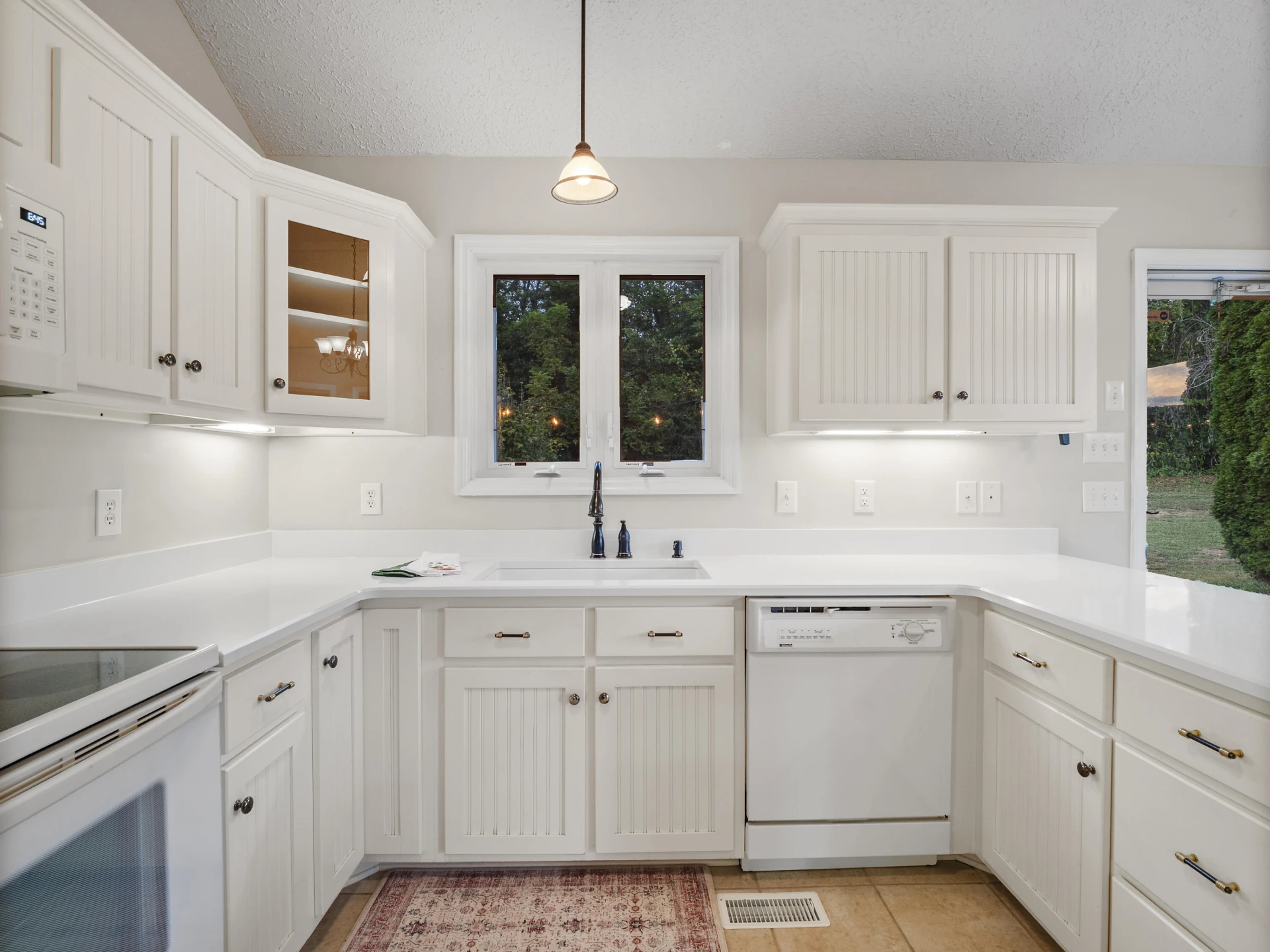 885 Whetstone RD - Photo 15