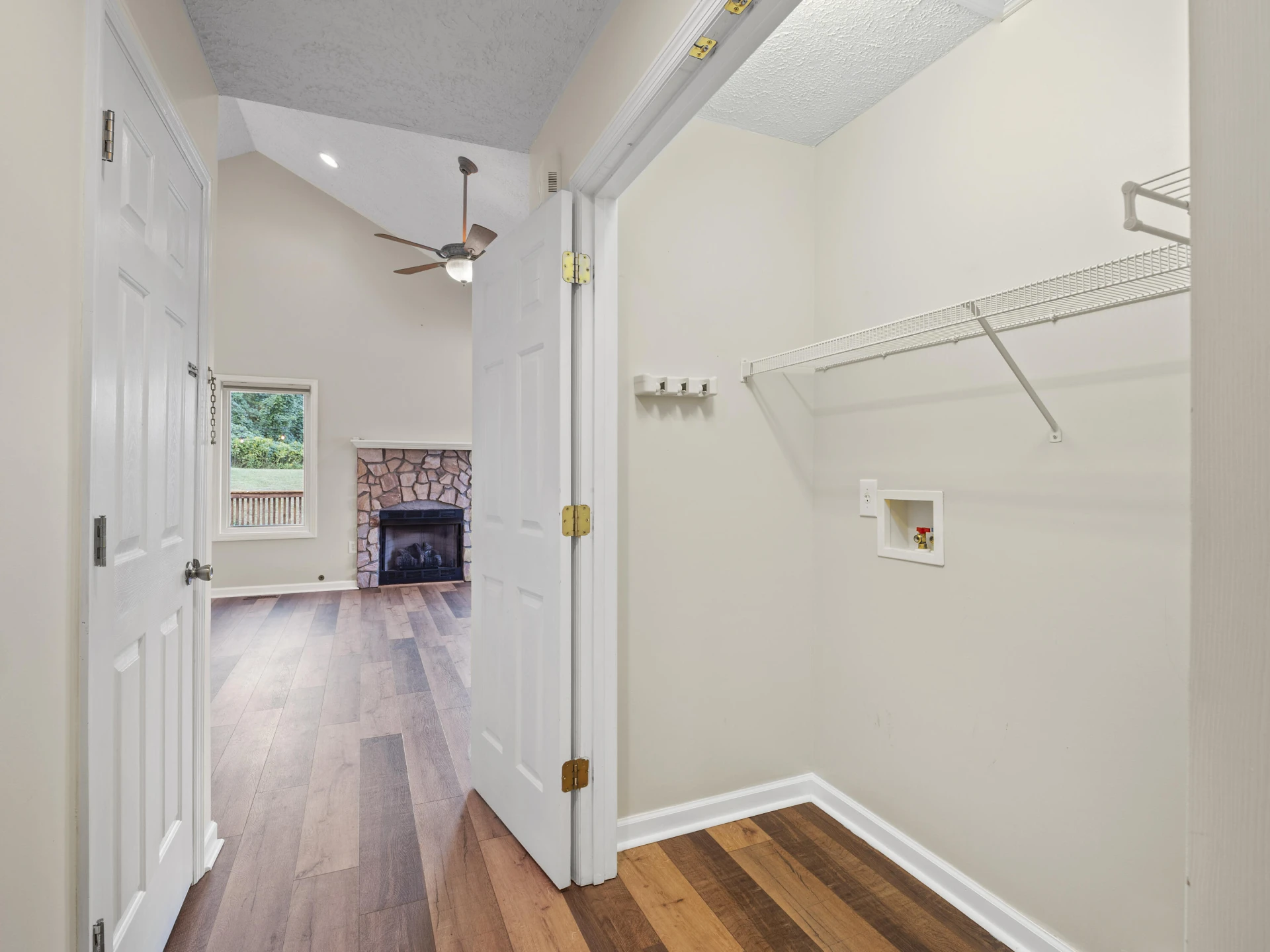 885 Whetstone RD - Photo 36